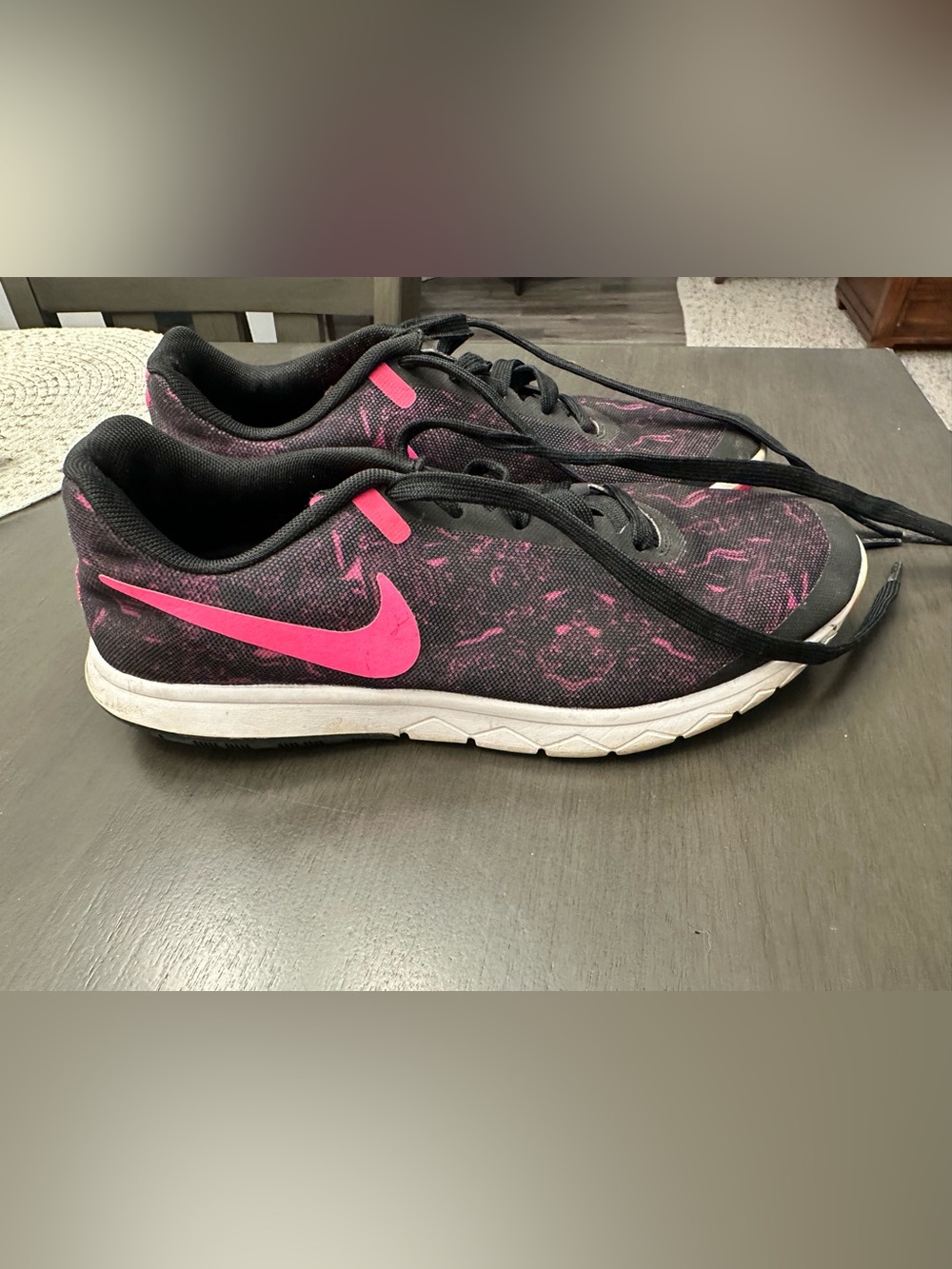 Women’s Nike Air Zoom Running size 6